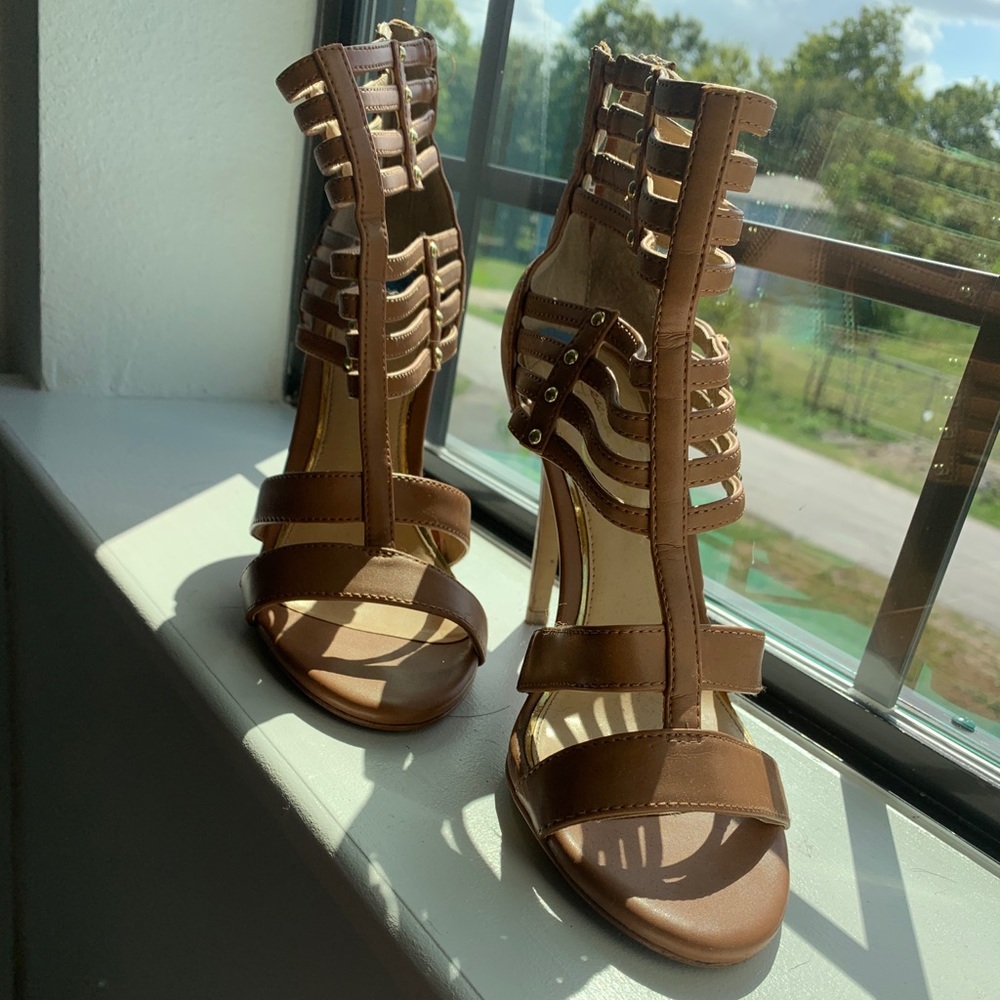 Jessica Simpson heels